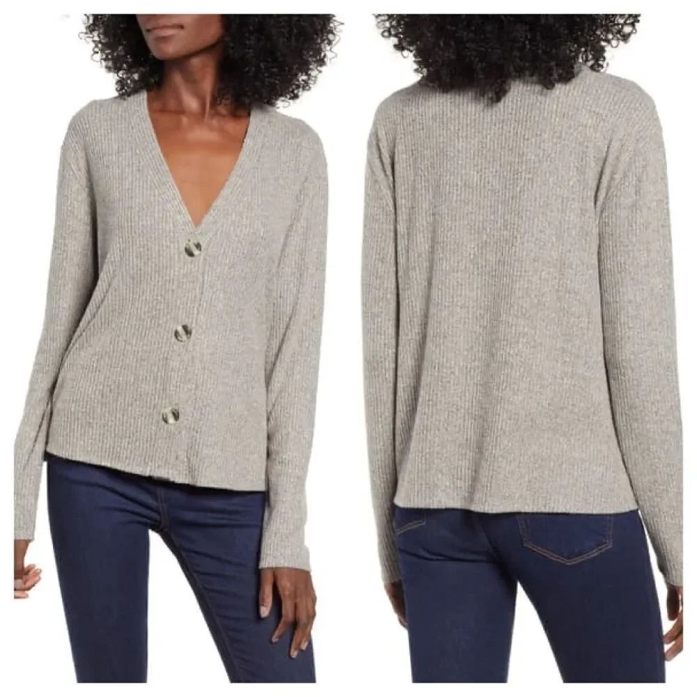 Socialite Button Front Ribbed Top Size Extra Small